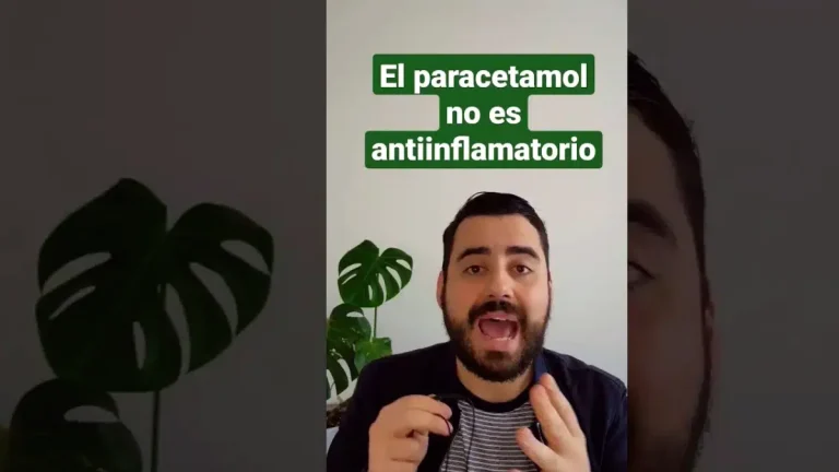 Frascos de The Ordinary Niacinamide 10% + Zinc 1%, Glycolic Acid 7% Exfoliating Toner y Retinol in Squalane ordenados por pH y rutina